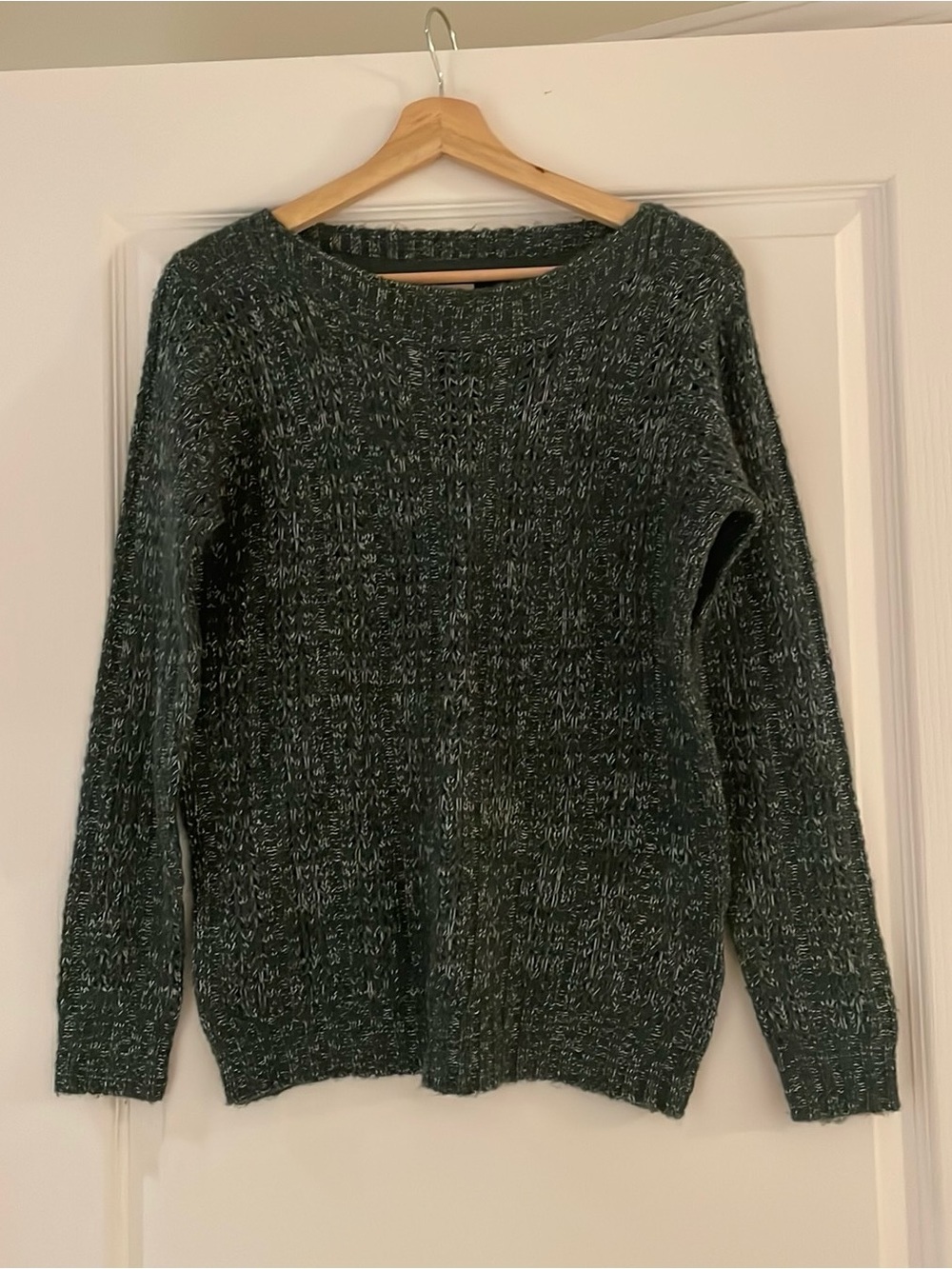 NWOT Vero Moda Green Knit Sweater, size small